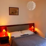 Agava Begic Apartment Makarska