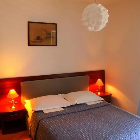 Agava Begic Appartamento Makarska